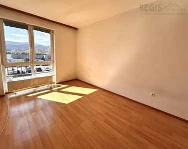 De vanzare | 3 camere decomandat, parcare si boxa - foto 10