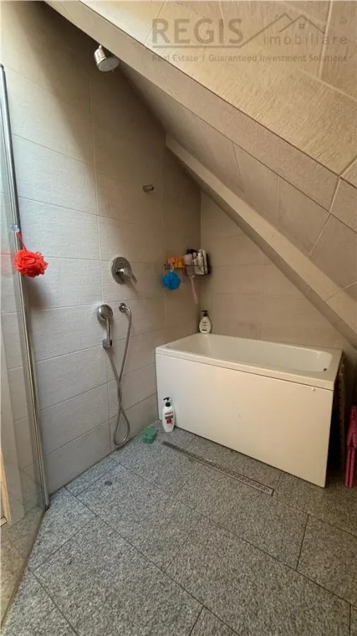 Proprietate rara in Schei/penthouse pe doua niveluri - foto 11