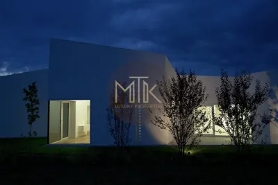 Vila cu design MINIMALIST | Premiata 2020 | Gated Community | COMISION 0% - foto 12