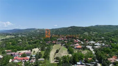 Teren intravilan in localitatea Valea Parului - Valea Parului