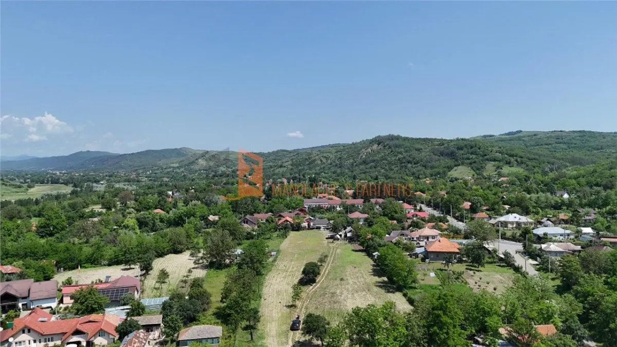 Teren intravilan in localitatea Valea Parului - foto 2