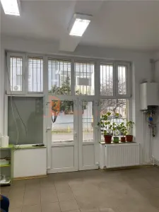 Spatiu comercial zona Brosteni - foto 2