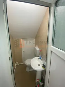 Spatiu comercial zona Brosteni - foto 14