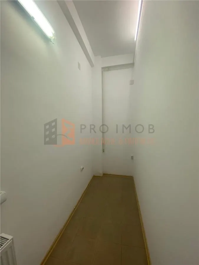 Spatiu comercial zona Brosteni - foto 7