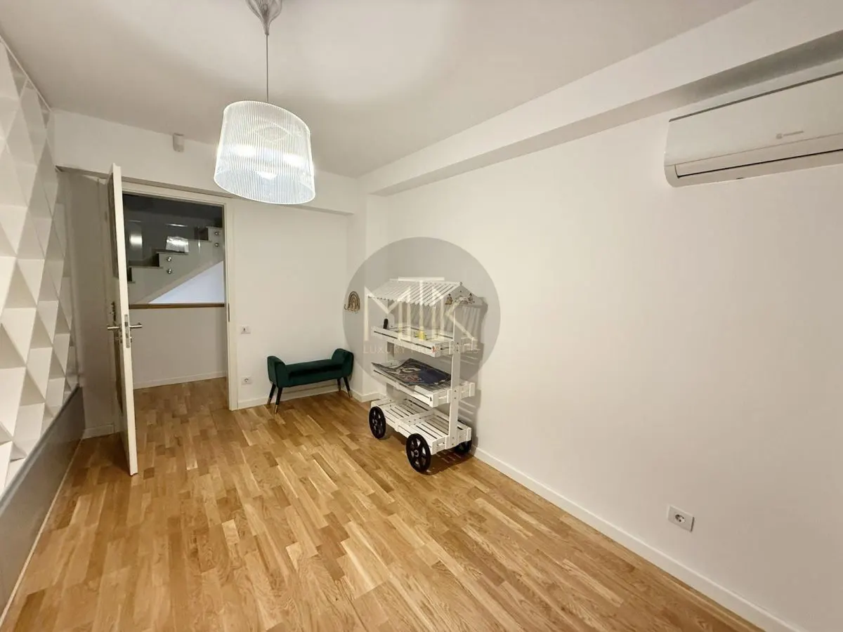 PIPERA - Matei Milo | Vila + Gradina  | Mobilata&utilata - foto 14