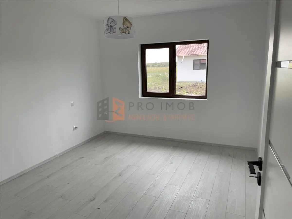Case noi tip parter in Vernesti | Byzantium Village - foto 6