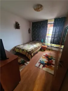 Apartament 3 camere etaj intermediar Calea Bucuresti, Brasov - foto 4