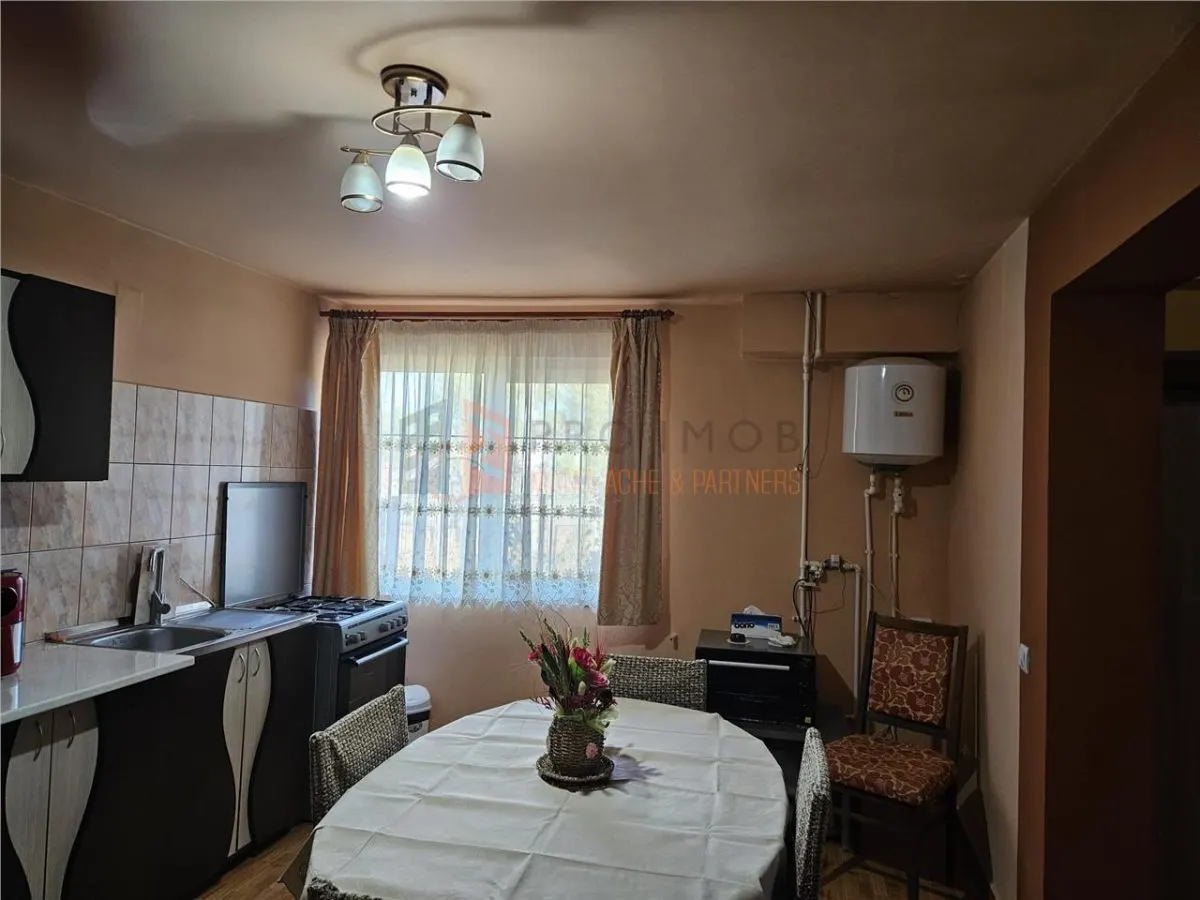 Casa tip parter + beci si teren in Candesti, Vernesti - foto 16
