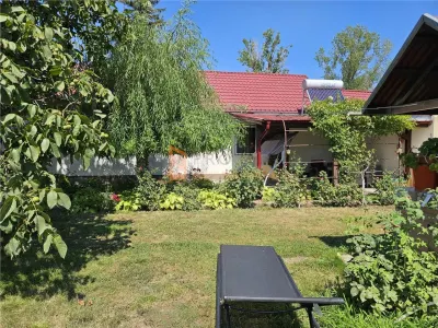 Casa tip parter + beci si teren in Candesti, Vernesti - foto 22