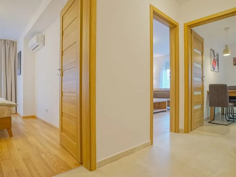 Apartament 2 camere Urban Tractorul - foto 9