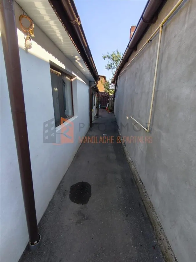 EXCLUSIVITATE! Casa tip parter zona 23 August - foto 12