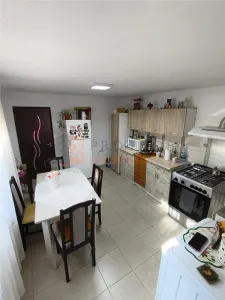 EXCLUSIVITATE! Casa tip parter zona 23 August - foto 9