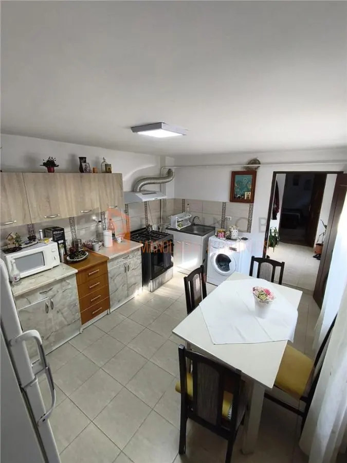 EXCLUSIVITATE! Casa tip parter zona 23 August - foto 10