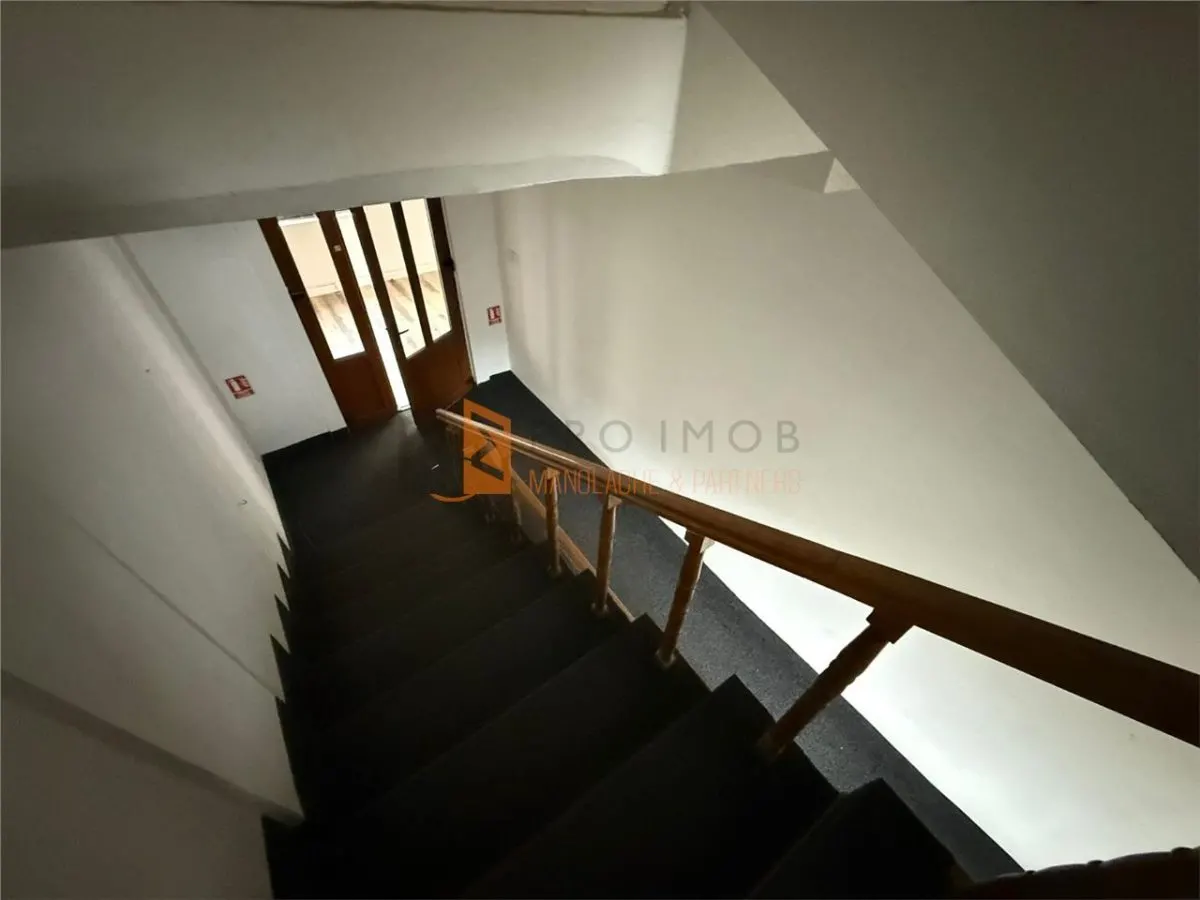 EXCLUSIVITATE! Pensiune  pretabil Spatiu comercial P+1+M  zona Siriu - foto 18
