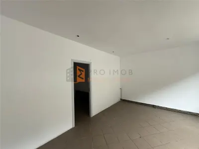 EXCLUSIVITATE! Pensiune  pretabil Spatiu comercial P+1+M  zona Siriu - foto 6