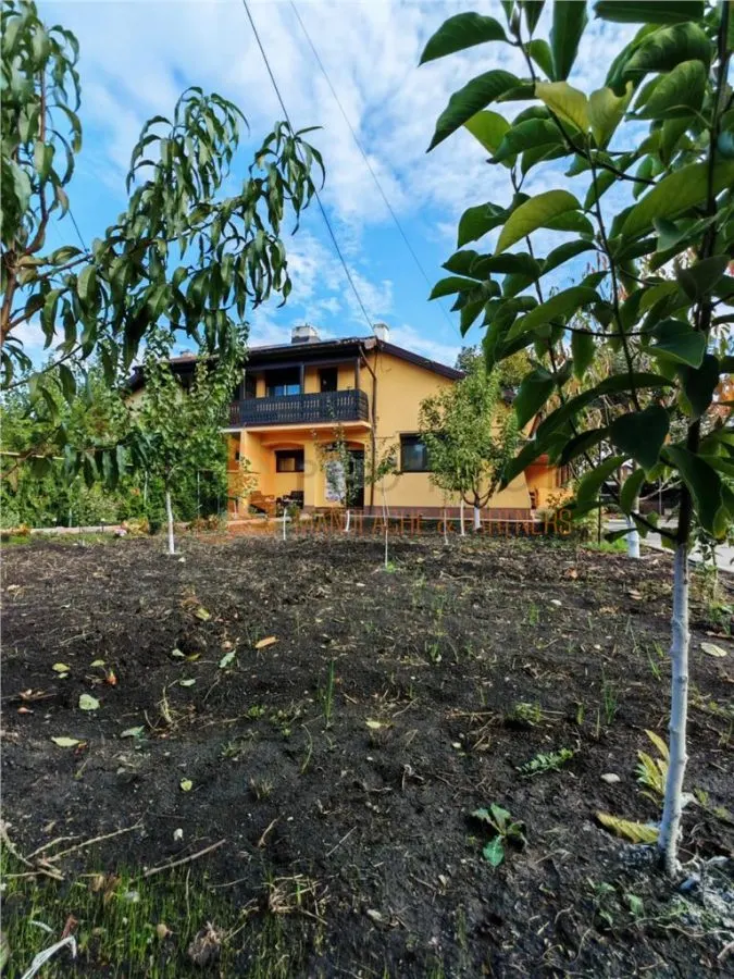 Casa P+1 zona Vernesti - foto 2