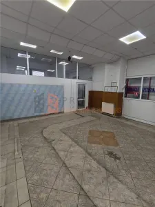 EXCLUSIVITATE! Spatiu comercial zona Unirii Nord - foto 3