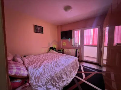 Apartament 4 camere decomandat, etaj intermediar Carpatilor- Lidl - foto 4