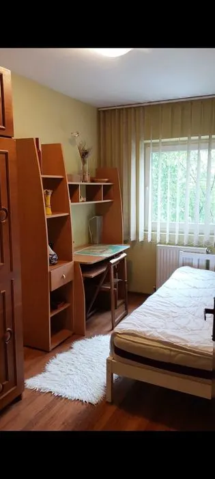 Apartament 3 camere, etajul 1, zona Astra- Ciucas - foto 5