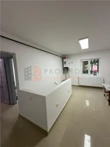 Spatiu comercial zona Brosteni - foto 4