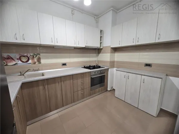 Apartament 3 camere Brașov - poza 3
