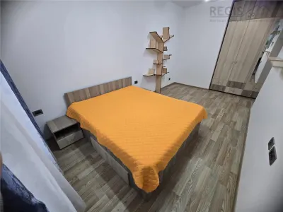 Apartament 3 Camere Zona Coresi - foto 7