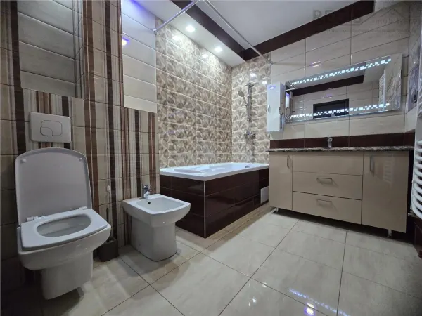Apartament 3 camere Brașov - poza 9
