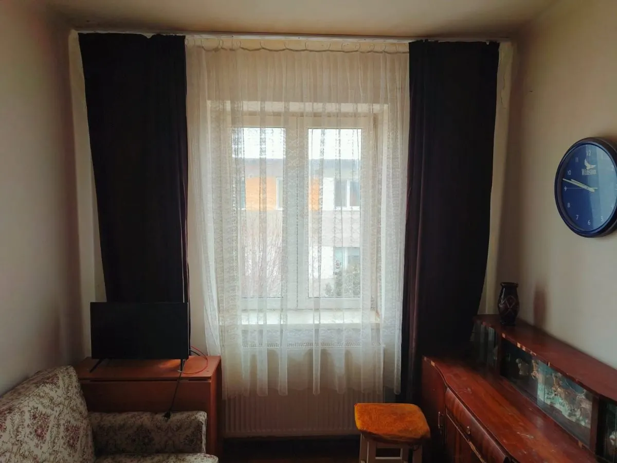 Apartament 2 camere decomandat etajul 2 Tractorul - foto 1