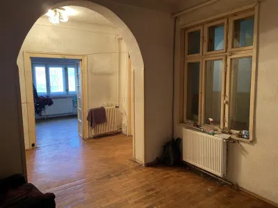 Casa de vanzare 6 camere in zona Popa Nan - Matei Basarab - foto 4