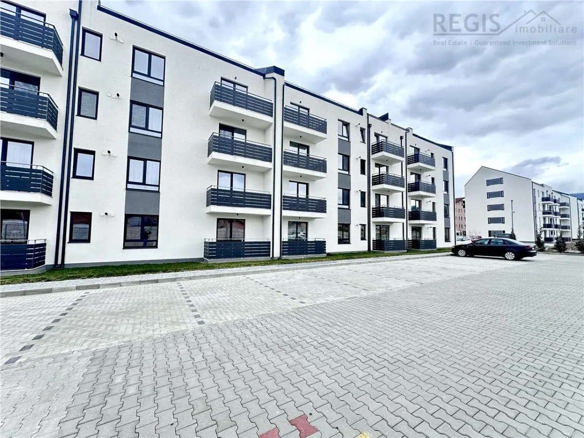 2 camere 96 mp, 2 bai, vedere spectaculoasa – Rasnov - foto 1