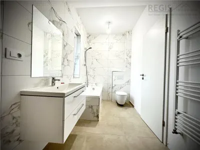2 camere 96 mp, 2 bai, vedere spectaculoasa – Rasnov - foto 12