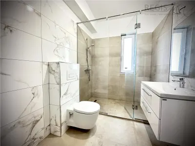 2 camere 96 mp, 2 bai, vedere spectaculoasa – Rasnov - foto 13