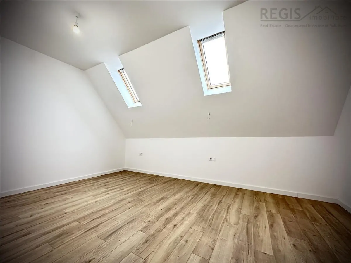 2 camere 96 mp, 2 bai, vedere spectaculoasa – Rasnov - foto 9