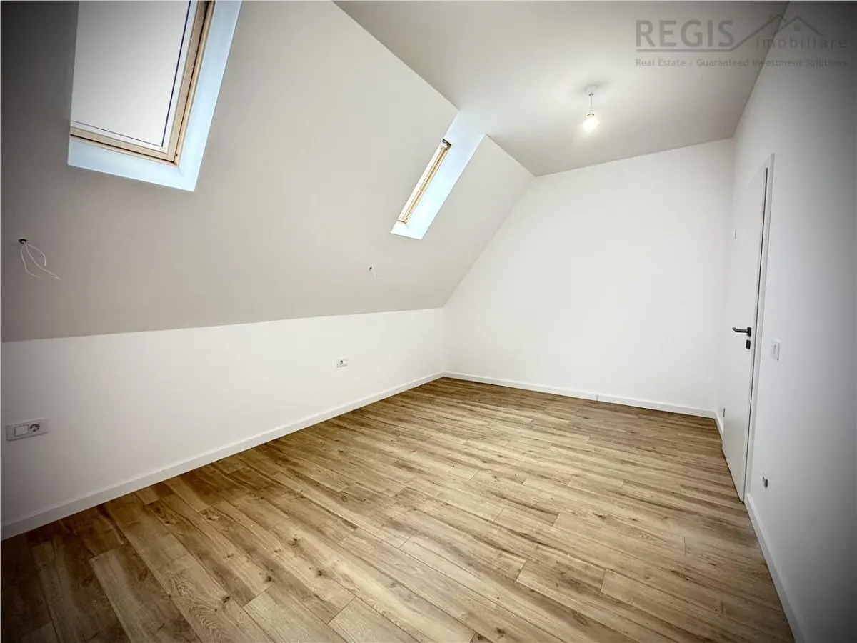 2 camere 96 mp, 2 bai, vedere spectaculoasa – Rasnov - foto 10