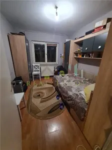 Apartament 4 camere, 2 bai, zona Gemenii - foto 8