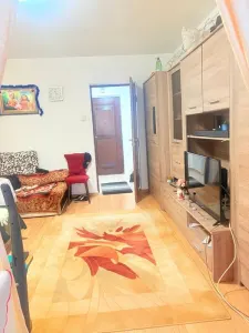 Garsoniera  mobilata si utilata - Brasov