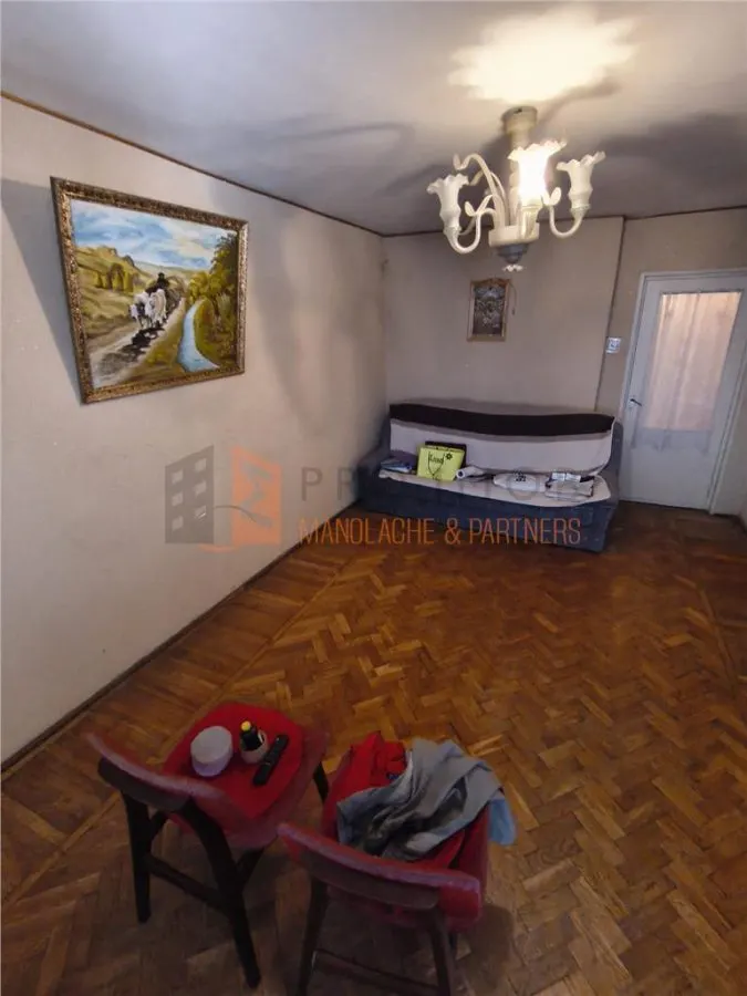Apartament 3 camere cf1 decomandat zona Micro 3 - foto 1