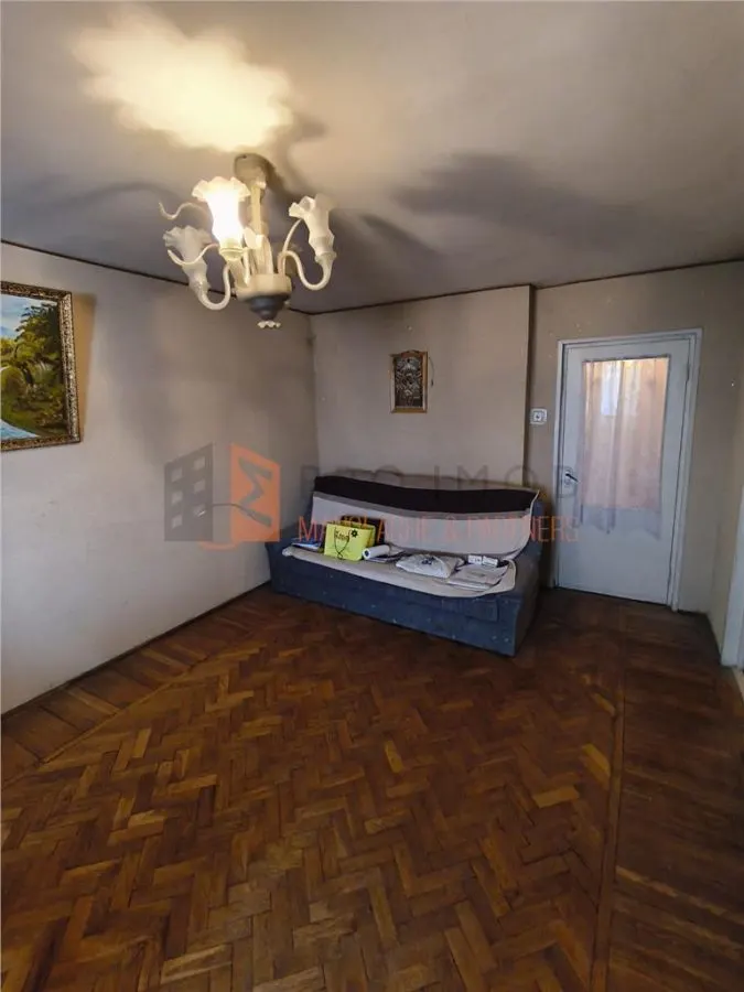 Apartament 3 camere cf1 decomandat zona Micro 3 - foto 4
