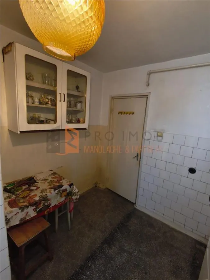 Apartament 3 camere cf1 decomandat zona Micro 3 - foto 7