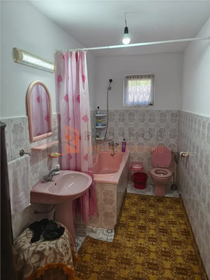 Casa tip parter zona Lunca Frumoasa, Parscov - foto 16