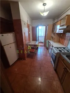 Apartament 3 camere Racadau- Carpatilor - foto 5