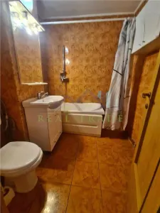 Apartament 3 camere Racadau- Carpatilor - foto 10