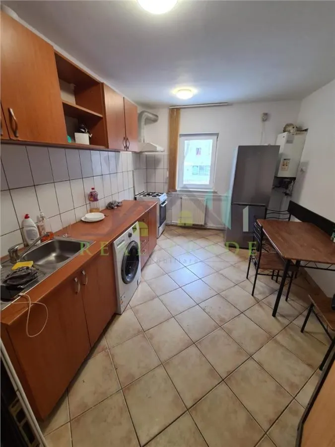 Apartament 3 camere Racadau - foto 1