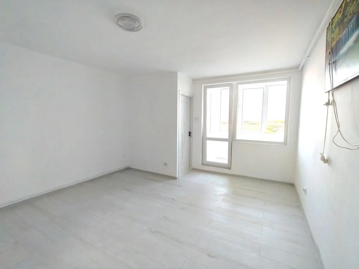 Garsoniera renovata etaj intermediarzona Noua - foto 2
