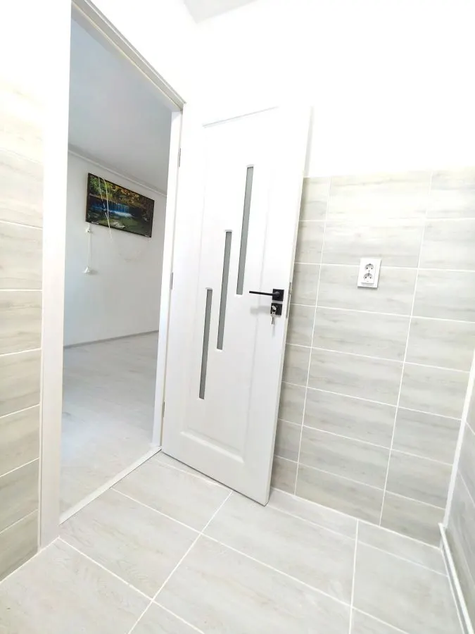 Garsoniera renovata etaj intermediarzona Noua - foto 6