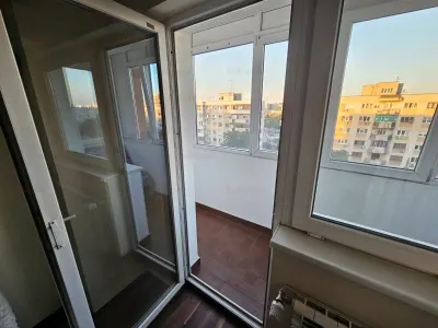 Vanzare apartament 3 camere superb | Calea Vacaresti | metrou Timpuri Noi | bloc 1986 reabilitat | stradal | 2 bai | renovat | amenajat | - foto 4