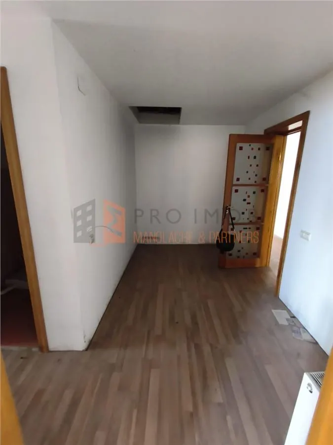Spatiu comercial zona Garii - foto 8
