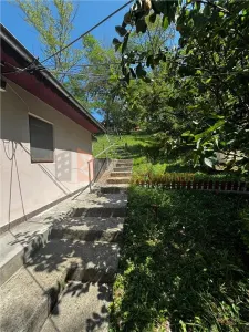 Ansamblu cabanute zona Cozieni - foto 20