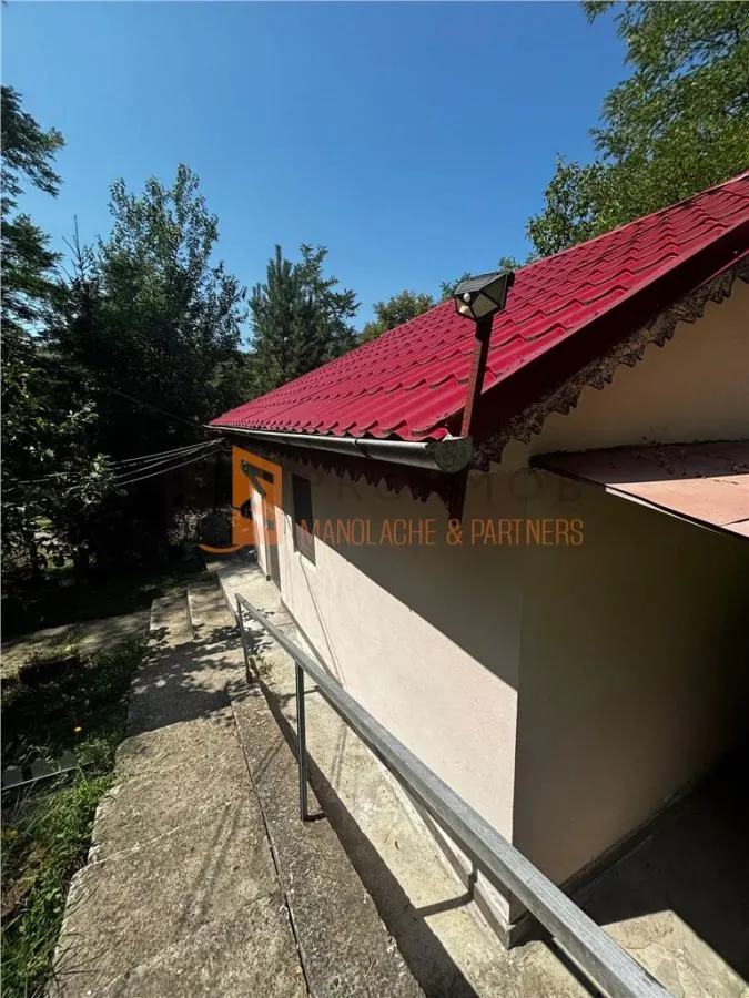 Ansamblu cabanute zona Cozieni - foto 21