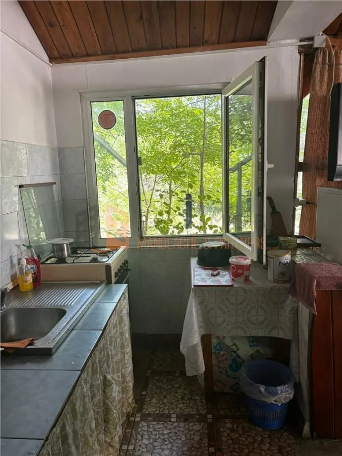 Ansamblu cabanute zona Cozieni - foto 7